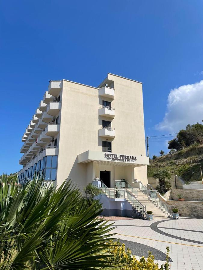 Hotel Ferrara Dıraç Dış mekan fotoğraf